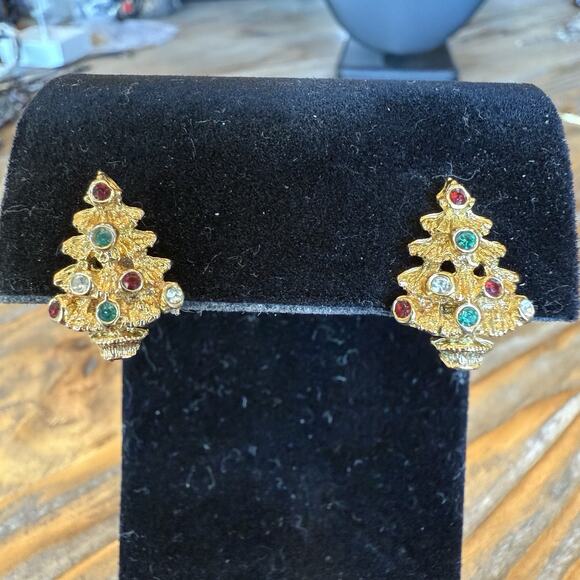 Vintage Christmas Tree Pierced Earrings With Rhinestones Gold Tone - Picture 4 of 7